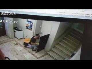 free мало хотеть украсть надо еще иметь силы для этого hd