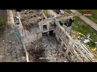 free город волноваха с высоты птичьего полёта после разрушений войсками всу на юго западе днр под обстрел националистов hd