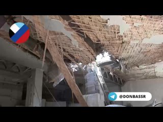 free смотрю потолок горит давай быстренько его тушить житель донецка вячеслав сотрудник одного из сто в киевском районе hd