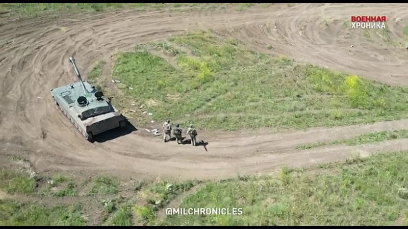 free гвоздики направляют свои подарки противнику прямо с поля боя передаёт наш военкор андрей филатов показывая hd