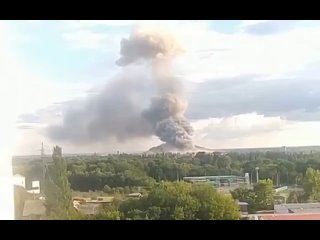 free война под обстрел всу попал машиностроительный завод в горлое местные жители сообщают что один из снарядов попал по hd