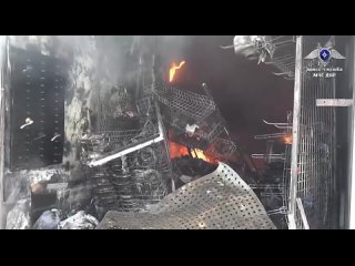 free подразделения мчс днр ликвидировали пожар на хозяйственном рынке возле донецкого жд вокзала уничтожен 21 торговый hd