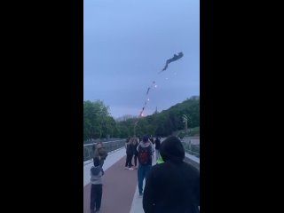 free показательный полет над центром киева нашего ударного бпла форпост прекрасный повод для зеленского понять что меч hd