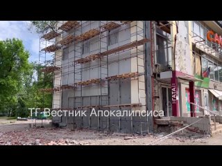 free частично разрушенный после прилетов himars торговый центр на пр ильича восстанавливают несмотря на серьёзные hd