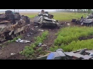 free враг показал как бросает на мясные штурмы колонны леопардов и bradley у орехова на запорожском фронте бронегруппа т hd