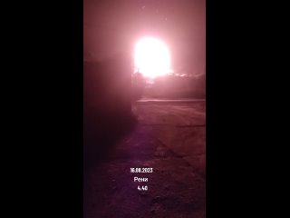 free еще видео ударов геранями по порту рени в одесской области снятые румынскими зрителями сегодня ночью t hd