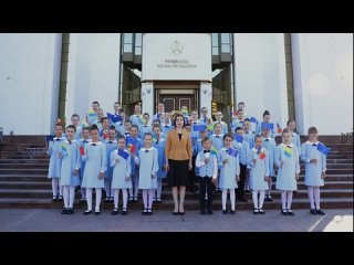 free санду поздравила хохлов с днем незалежности очень символично с перевернутыми флагами 404 ps под любимую песню hd