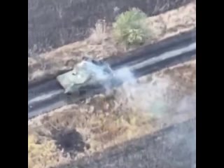 free 18 на видео есть мат наши бойцы уничтожили немецкий танк leopard на купянском направлении танк поразили из птрк hd