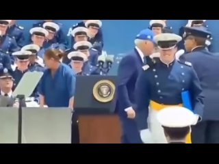 free сша раскрыты истинные причины почти интереса пентагона к беспилотным системам два майора t medonbassinfograd hd