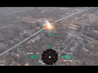 free склад бк подбитый нашими военными горит в георгиее хохлы свои снаряды расположили в жилом доме нехорошо rtrdonetsk t hd