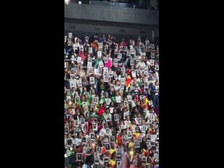 free помним чтим и гордимся бессмертный полк стал самым трогательным акцентом церемонии закрытия всемирного фестиваля hd