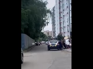 free тысячное видео с беспределом тцк на украине и никто на западе по прежнему это не видит мужчина кричит в пустоту hd