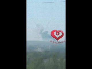 free агс на линии огня последствия ракетного удара по донецку возгорание в пролетарском районе донецка подписаться hd