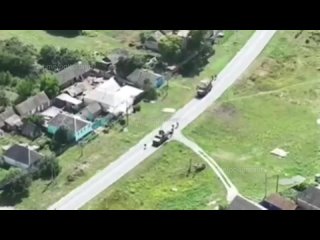 free кадры разгрома колонны всу в курской области противник понес потери в бронетехнике и в личном составе basurin e hd