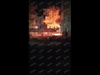 free мощный взрыв к югу от кривого рога в районе населенного пункта радушное сообщается о прилете по стоянке техники всу hd