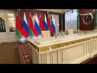 free начинается церемония подписания документов далее лидеры проведут совместную пресс конференцию t medonbassinfograd hd