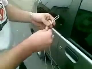 free как открыть дверь машины без ключа hd