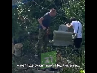 free пришел пьяный сначала стал бить своего сына потом докопался до остальных слабонервным не смотреть hd