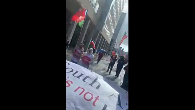 free перед зданием европейского парламента в брюсселе бельгия проходит акция тюрок южного азербайджана под названием марш hd