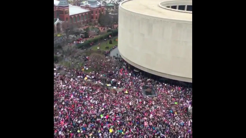 free вид с крыши в вашингтоне женшины на марше америка против трампаrooftop view of the womensmarch hd