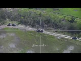 free удар ланцета по очередному leopard 2a4 на запорожском направлении попадание пришлось по орудию танка hd