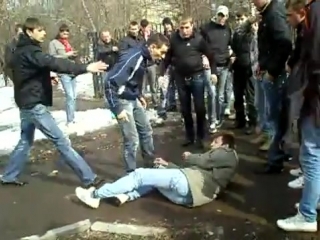 free представитель кбспартак думал что может просто толпой опустить 2 гудковлоко но парень оказался не промах hd