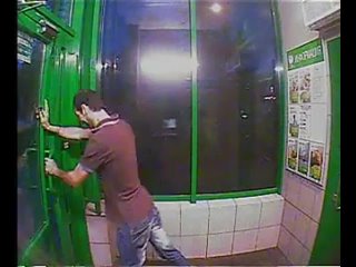 free клиент сбербанка снимает деньги в банкомате жесть я в ахуе вообще голенькую молоденькую девочку трахает волосатый hd