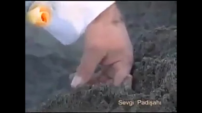 free родной отец закопал свою маленькую дочку в живую в чем у её была вина hd