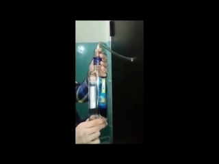 free жена заперла мужа алкаша дома и если бы не верные друзья hd