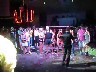 free кузьма и небритая лера из николаева творят 69 на сельской дискотеке в коблево украина клуб роза ветров другая камера hd