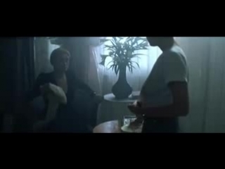 free скандально знаменитая и красивейшая лесбийская сцена кф голод hd