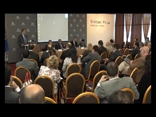 free армянского чиновника поймали за просмотром порно hd