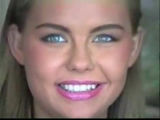 free начало 90 х голодная модель соглашается на съёмки в порно hd