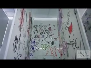 free анимация о сексе и спиде маркером в общественном туалете hd