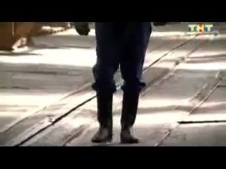 free именно здесь работает фризеровщик с нетрадиционной сексуальной ориентацией hd