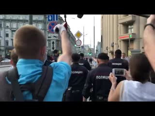 free тысяча чертей гвардейцы лошадь из под носа увели канальи hd