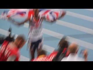 free мо фара mo farah пробегает мимо трибун после победы на чм по легкой атлетике 2013 hd