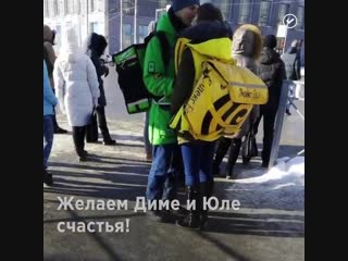 free современная история ромео и джульетты со счастливым концом влюблённые курьеры из и delivery club чьё фото облетело hd