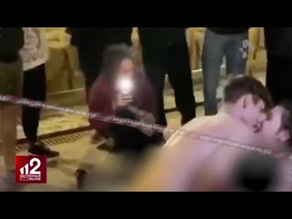free административный арест за разврат на публике в яме в центре москвы на хохловской площади hd