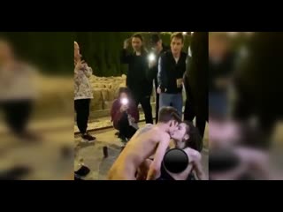 free опрос пары которая устроила разврат в центре москвы в яме на хохловской площади неежко и кабанцева hd
