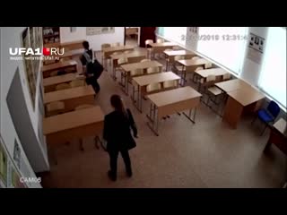 free учителя в башкирии обвинили в домогательстве к школьнице hd