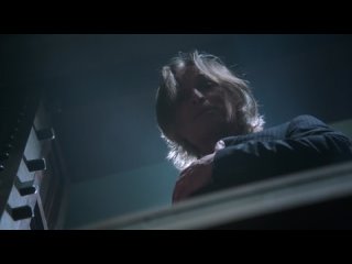 free мистер голд обманом забирает яйцо с элексиром у эммы ouat s01e22 hd