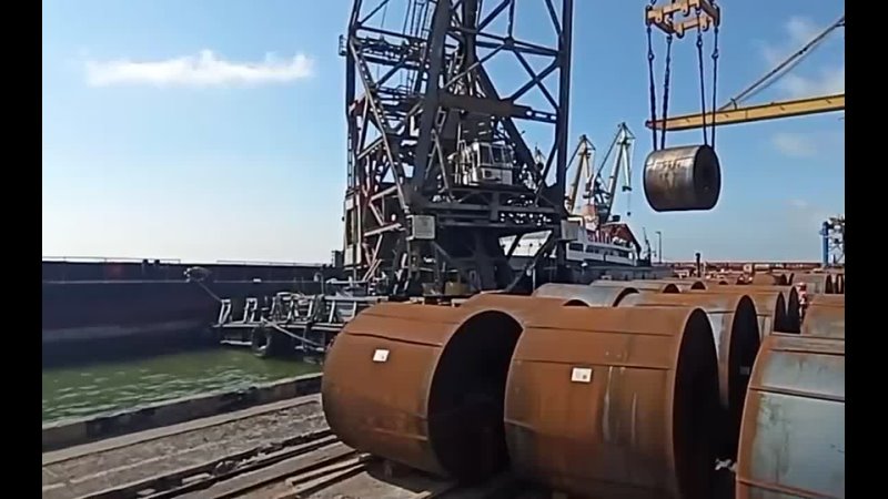 free мариуполь порт продолжается кража украинской рулоной сталиметаллопроката в мариупольском торговом порту hd