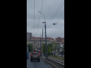 free в виннице в честь прощания с героем лётчиком самолеты ввс украины сделали около 15 кругов над домом офицеров 18 мая hd