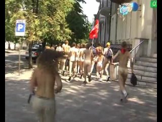 free 0610 золотая коллекция 0632801881 первый российский гей парад в днепропетровске лгбт гетеро под прикрытием hd